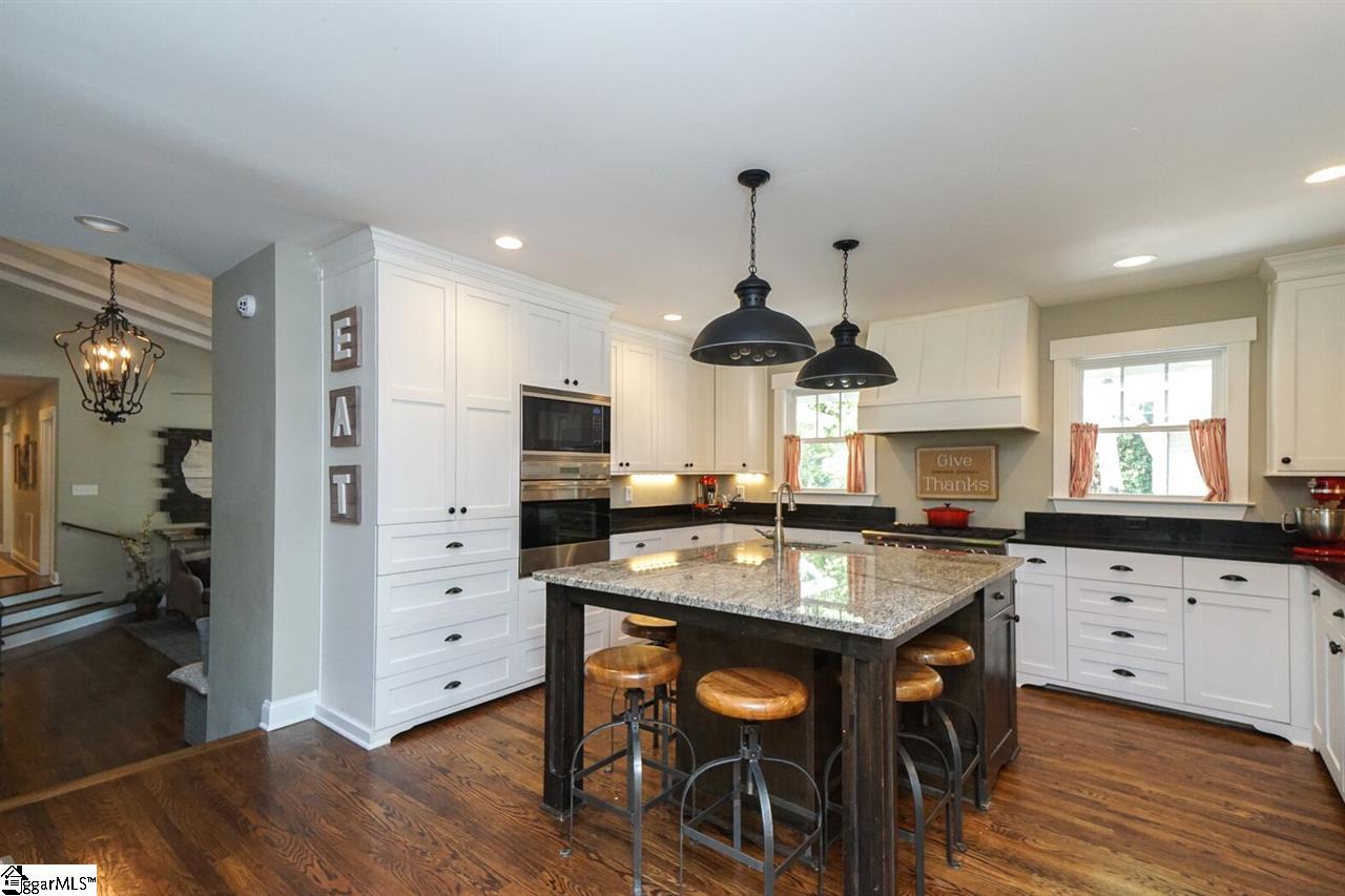 316 Arundel Road Greenville, SC 29615 - Photo 10 of 36 Gallery Image 10