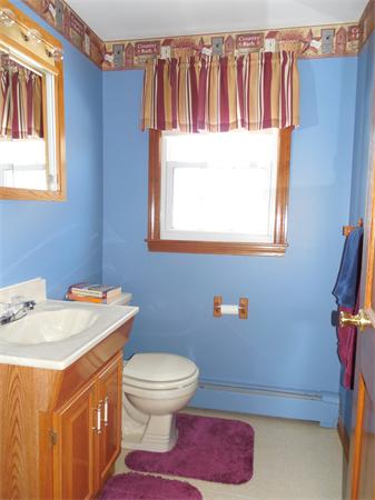 38 Airport Road Dudley, MA 01571 - Photo 19 of 24 Gallery Image 19