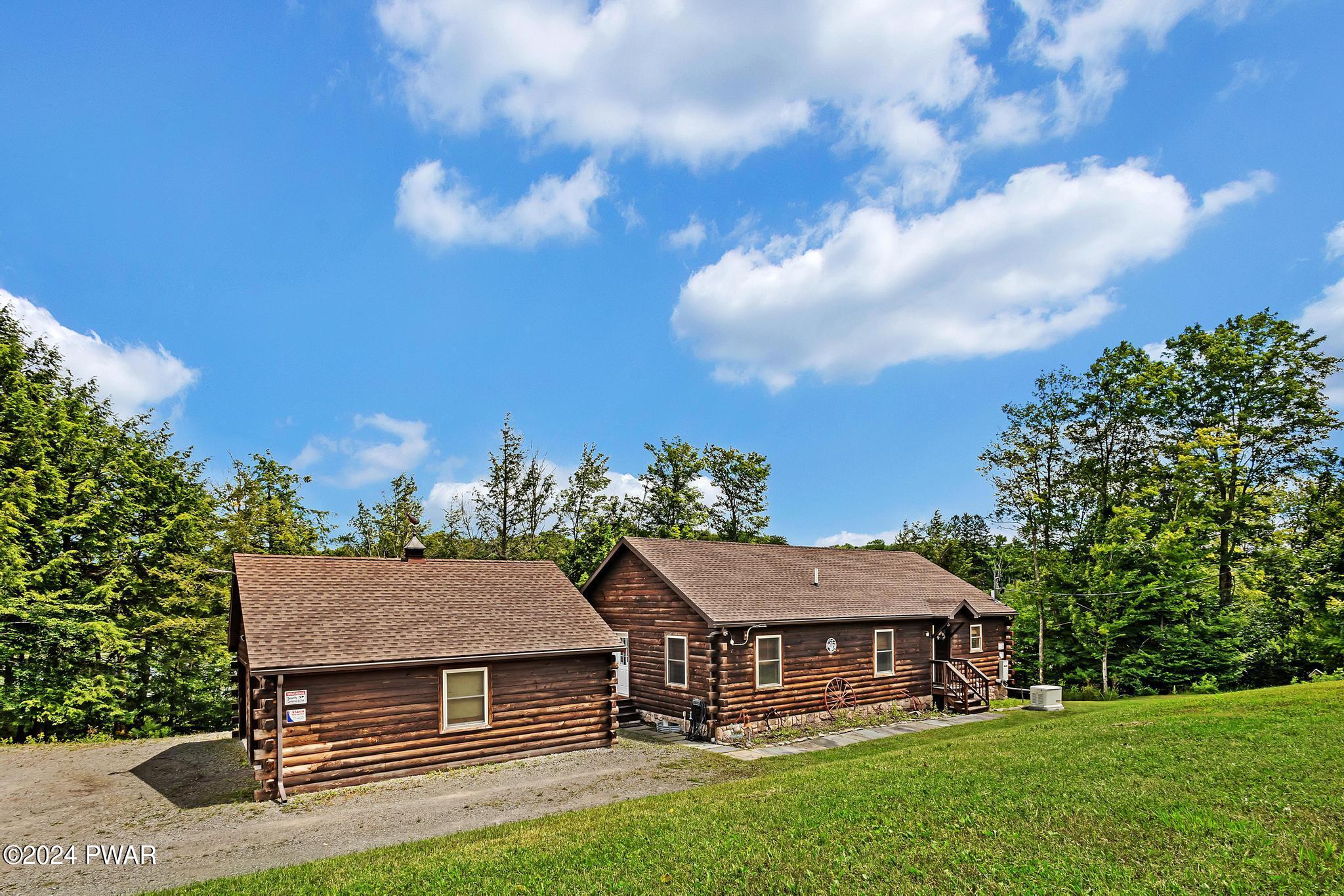 221 Como Road Lakewood, PA 18439 - Photo 6 of 54 4J3A0736