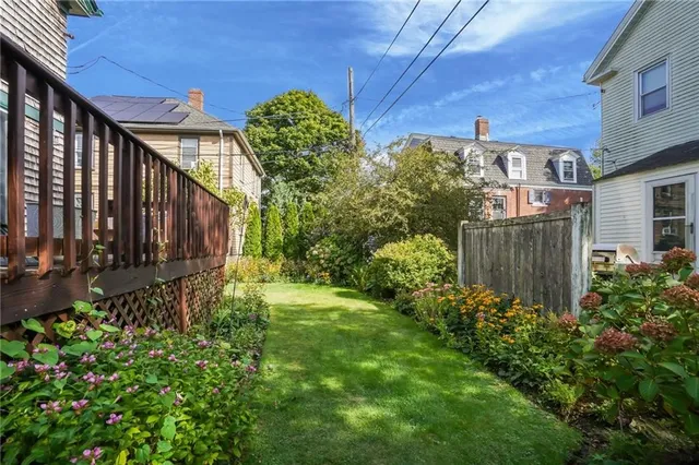 $825,000 | 19 Slocum Street, Newport, RI 02840