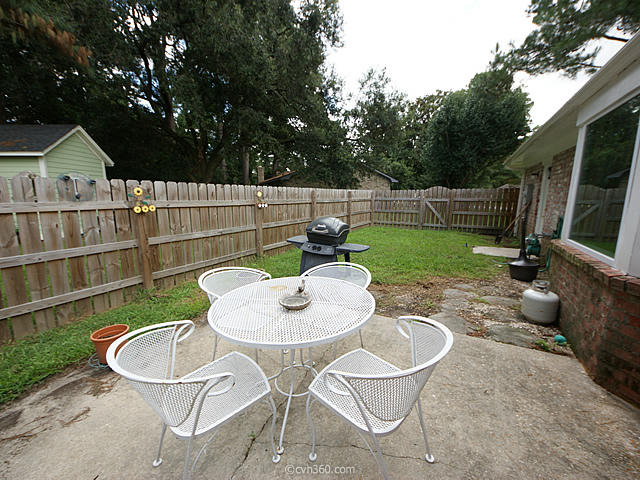 2062 Dogwood Road Charleston, SC 29414 - Photo 25 of 27 28