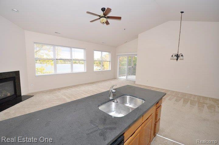 5909 High Point Court, Unit 12 Brighton, MI 48116 - Photo 8 of 20 Living alt view