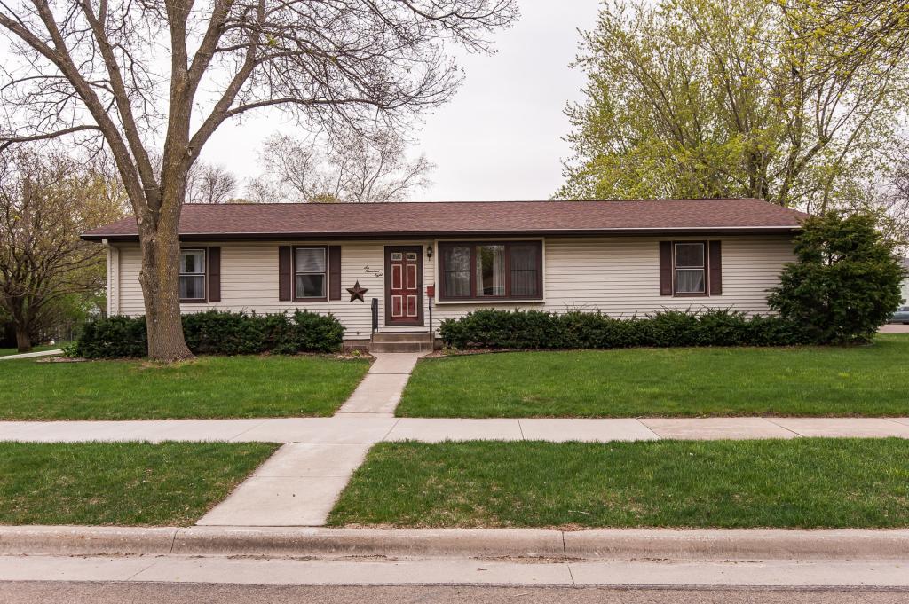 608 15th Street Southeast Rochester, MN 55904 - Photo 1 of 1 Gallery Image 1