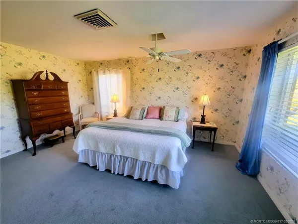 $3,000 | 3543 Southeast Fairway East, Stuart, FL 34997