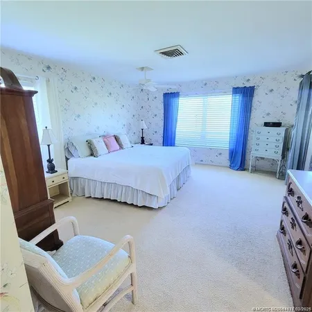 $3,000 | 3543 Southeast Fairway East, Stuart, FL 34997