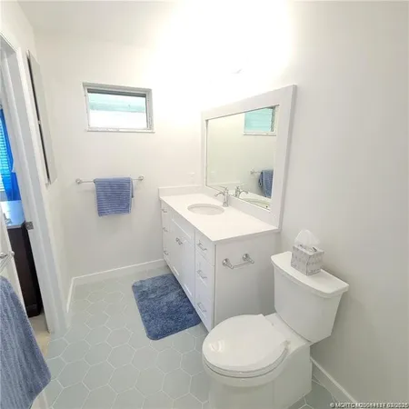 $3,000 | 3543 Southeast Fairway East, Stuart, FL 34997