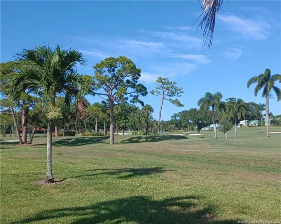 $3,000 | 3543 Southeast Fairway East, Stuart, FL 34997
