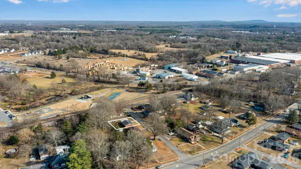 $189,900 | 109 9th Street Southeast, Conover, NC 28613