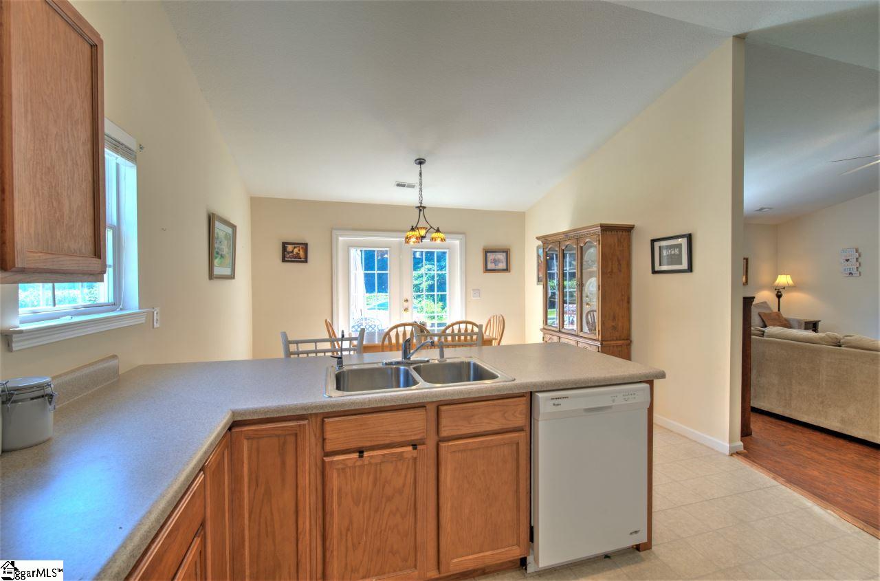 7 Tale Court Greer, SC 29650 - Photo 11 of 36 Gallery Image 11