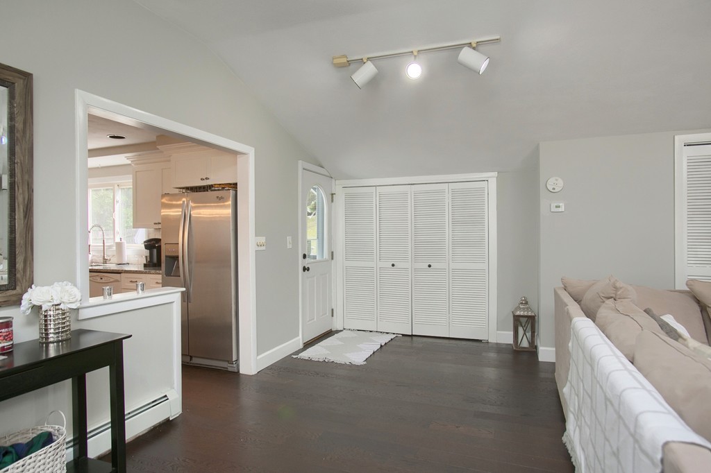 46 Trask Road Peabody, MA 01960 - Photo 10 of 24