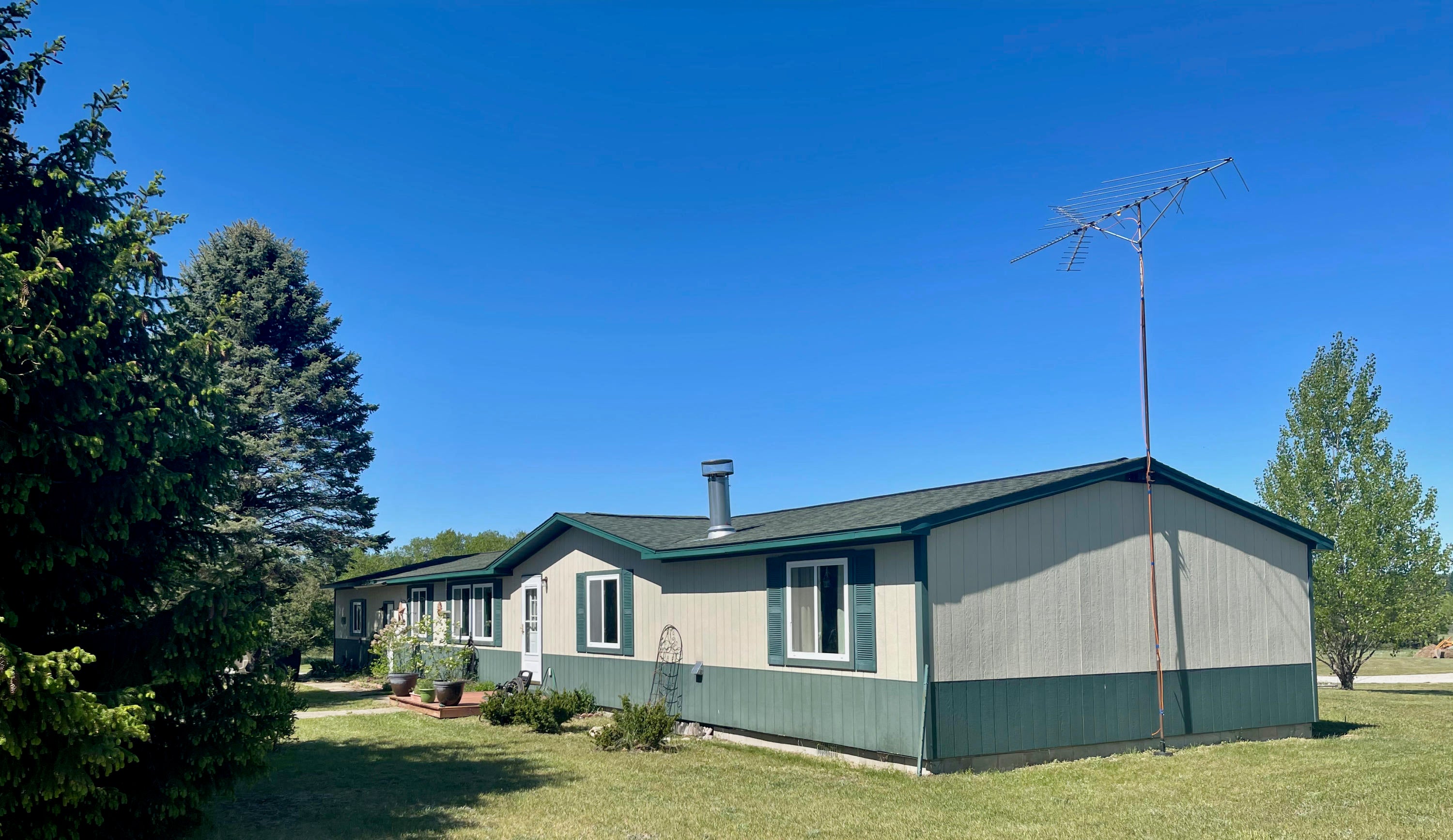 442 East Alexander Road Vanderbilt, MI 49795 - Photo 54 of 72 Gallery Image 54