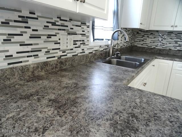 706 Francktown Road Richlands, NC 28574 - Photo 2 of 42 706 Franctown Rd - 12