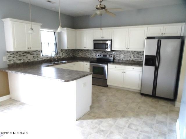 706 Francktown Road Richlands, NC 28574 - Photo 10 of 42 706 Franctown Rd - 15