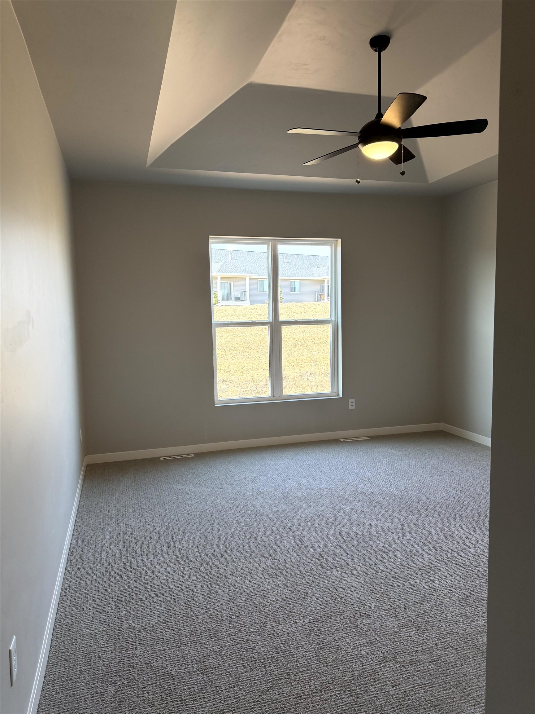 1433 Divinity Drive De Pere, WI 54115 - Photo 11 of 19