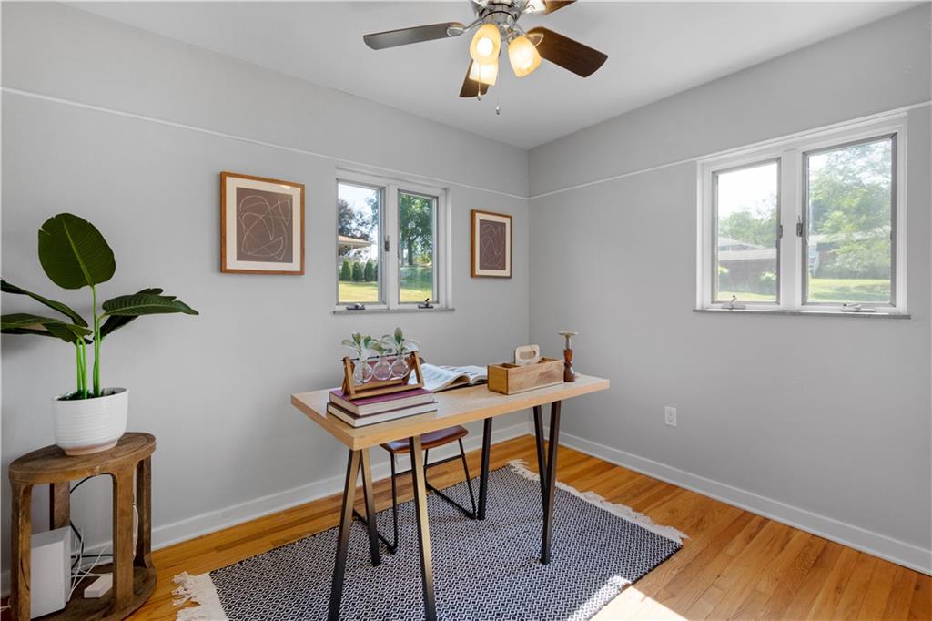 215 Pinchtown Road Pittsburgh, PA 15236 - Photo 9 of 36 Gallery Image 9