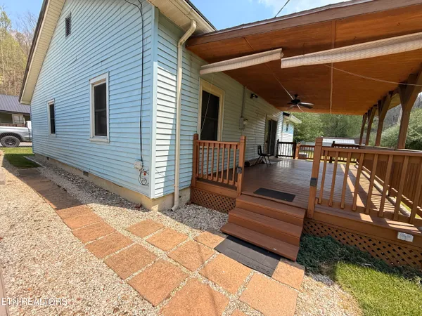 $89,900 | 854 Oakdale Street, Appalachia, VA 24216