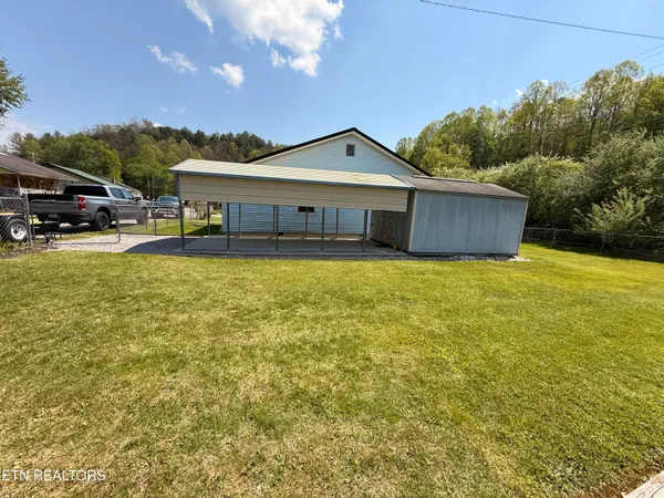 $89,900 | 854 Oakdale Street, Appalachia, VA 24216