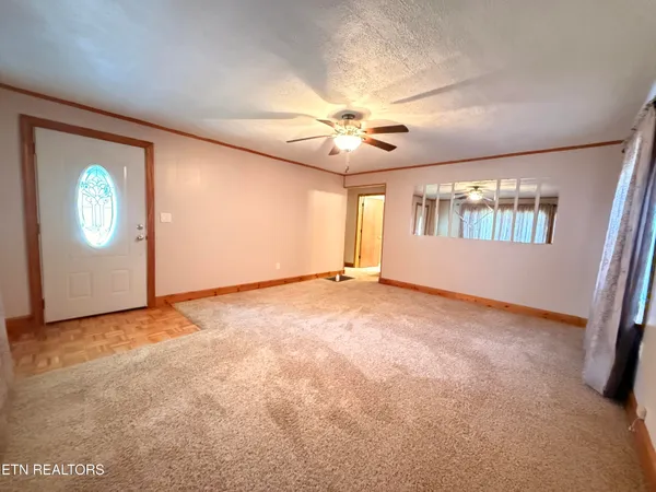 $89,900 | 854 Oakdale Street, Appalachia, VA 24216