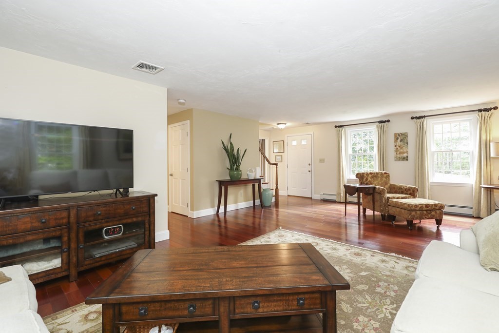 62 Higgins Road Kingston, MA 02364 - Photo 14 of 32 Gallery Image 14