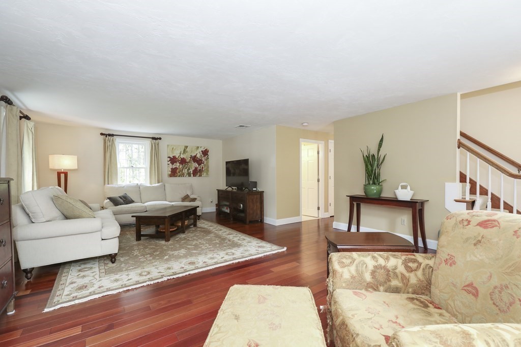 62 Higgins Road Kingston, MA 02364 - Photo 10 of 32 Gallery Image 10