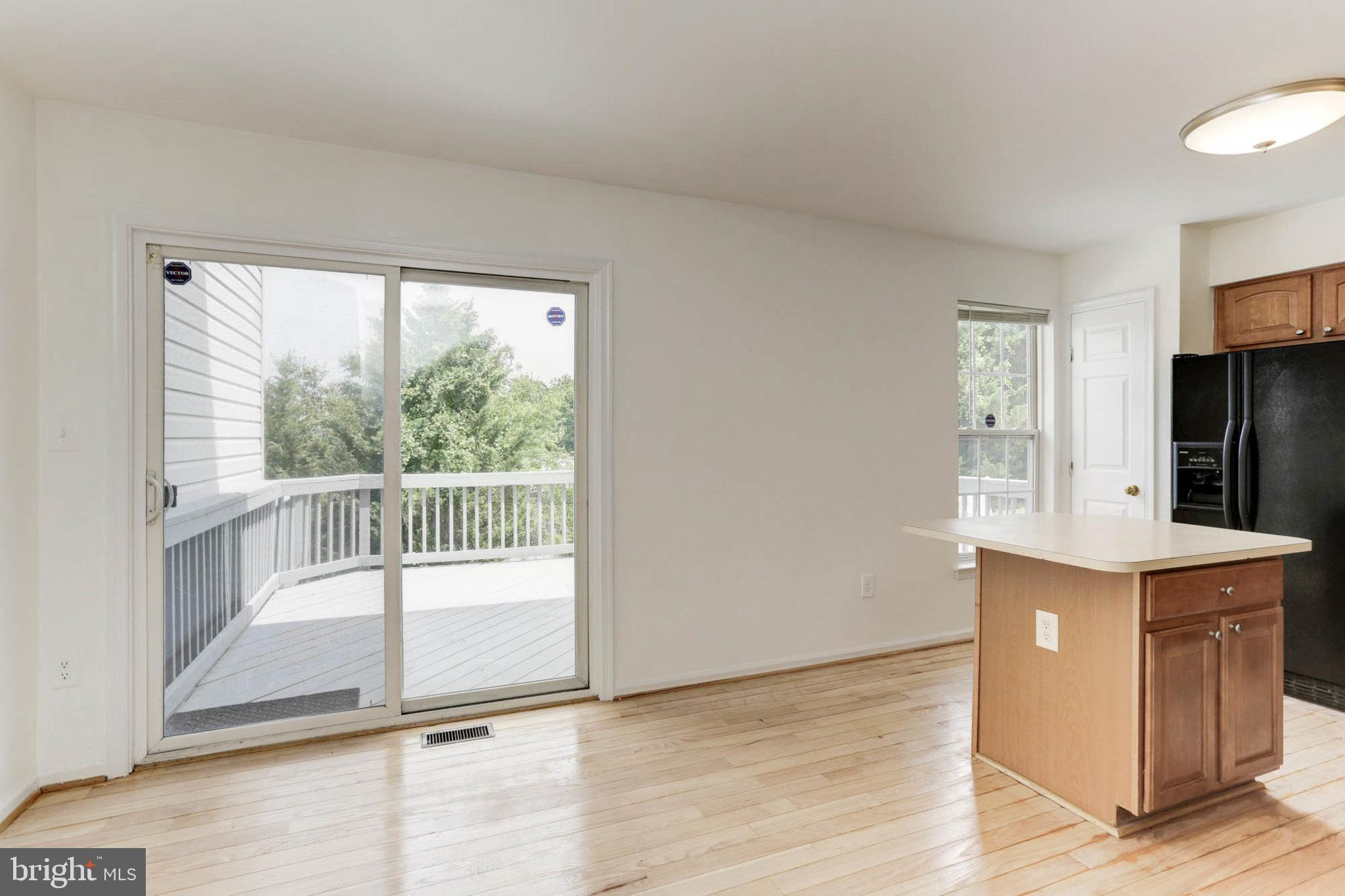 7613 Fairbrook Road Baltimore, MD 21244 - Photo 13 of 34