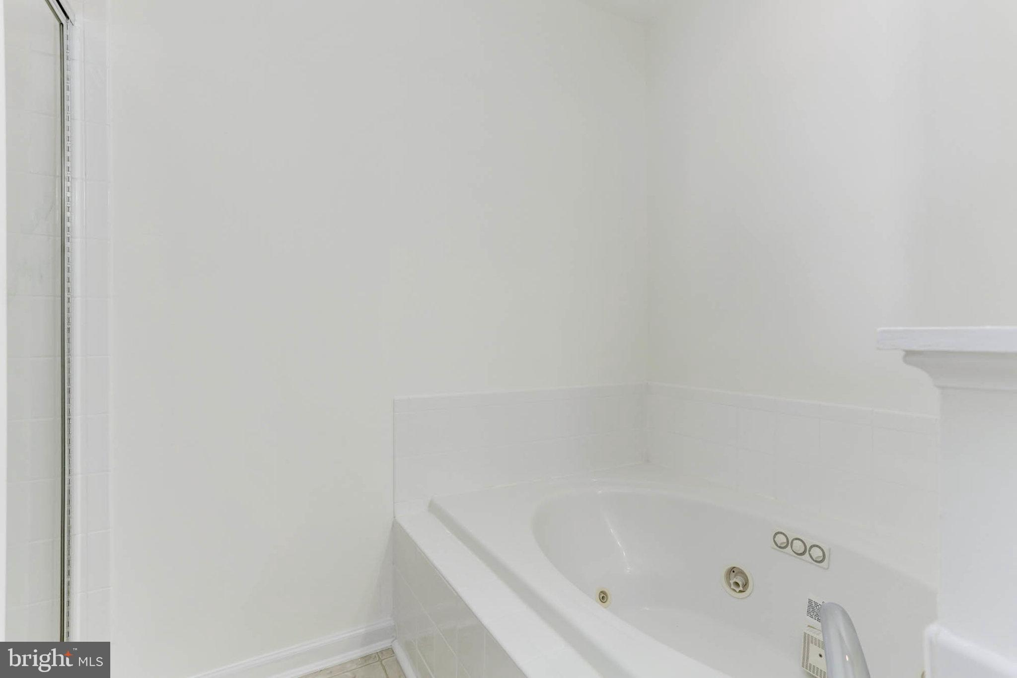 7613 Fairbrook Road Baltimore, MD 21244 - Photo 21 of 34