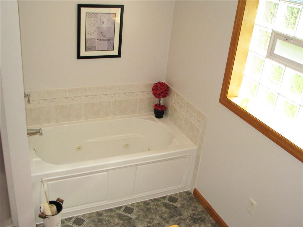 14023 Mike Road North Huntingdon, PA 15642 - Photo 16 of 25 Gallery Image 16