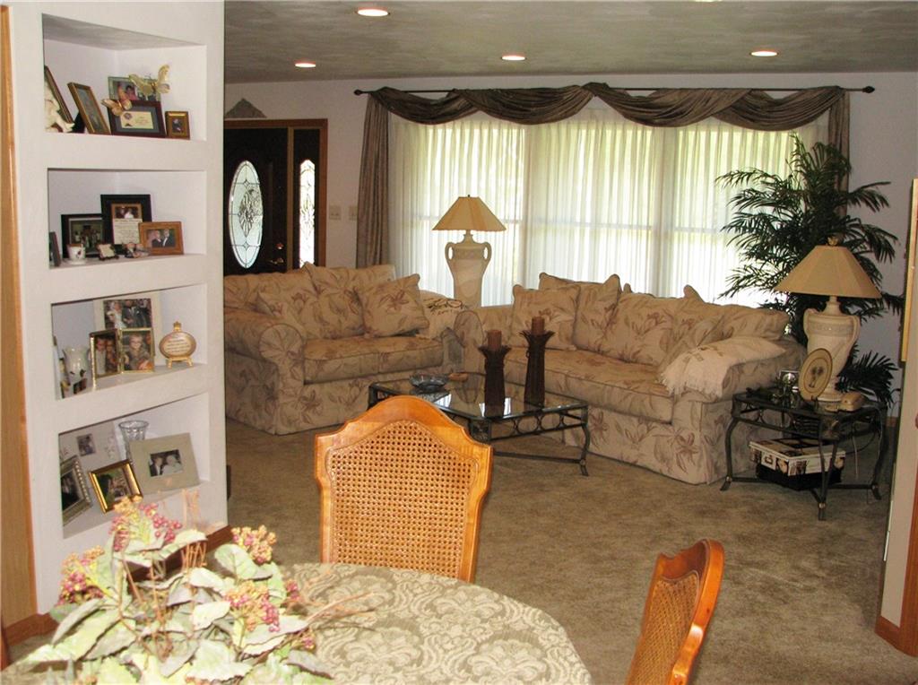 14023 Mike Road North Huntingdon, PA 15642 - Photo 9 of 25 Gallery Image 9