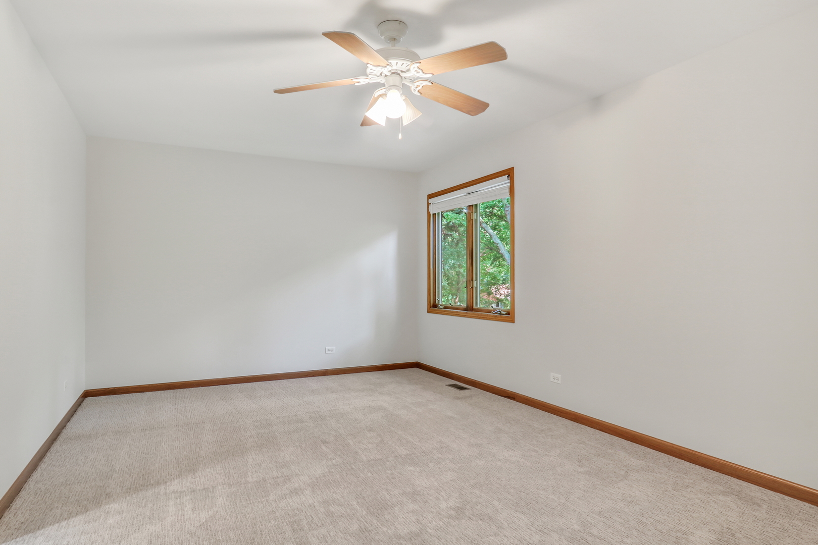 25139 West Caine Road Ingleside, IL 60041 - Photo 47 of 77 Gallery Image 47