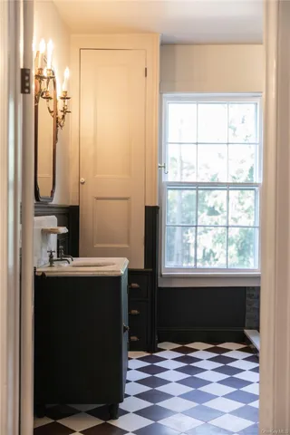 $779,000 | 177 Grand Street, Newburgh, NY 12550