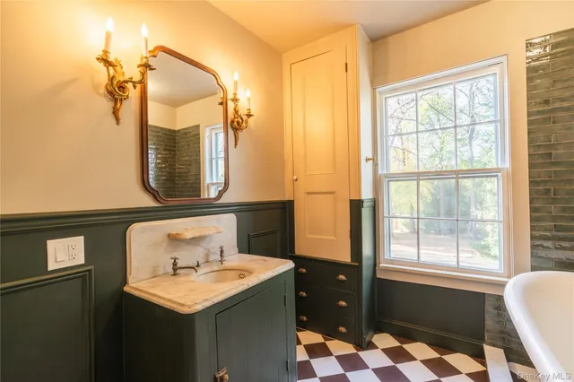 $779,000 | 177 Grand Street, Newburgh, NY 12550