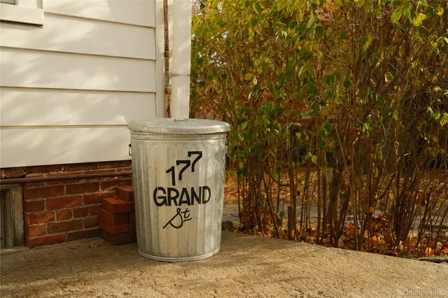 a front view of a building