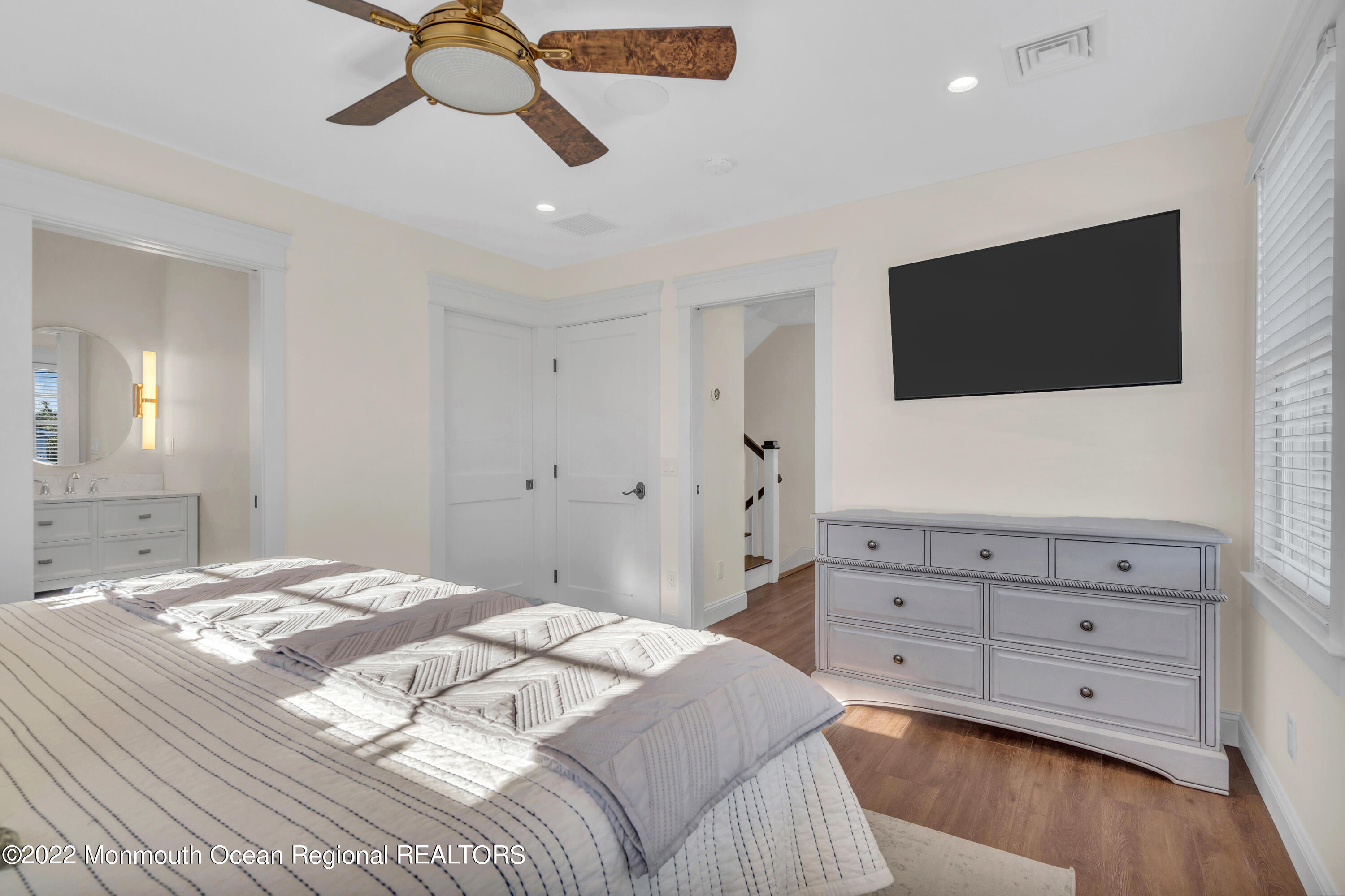 501 Morris Avenue Spring Lake, NJ 07762 - Photo 24 of 36 TV