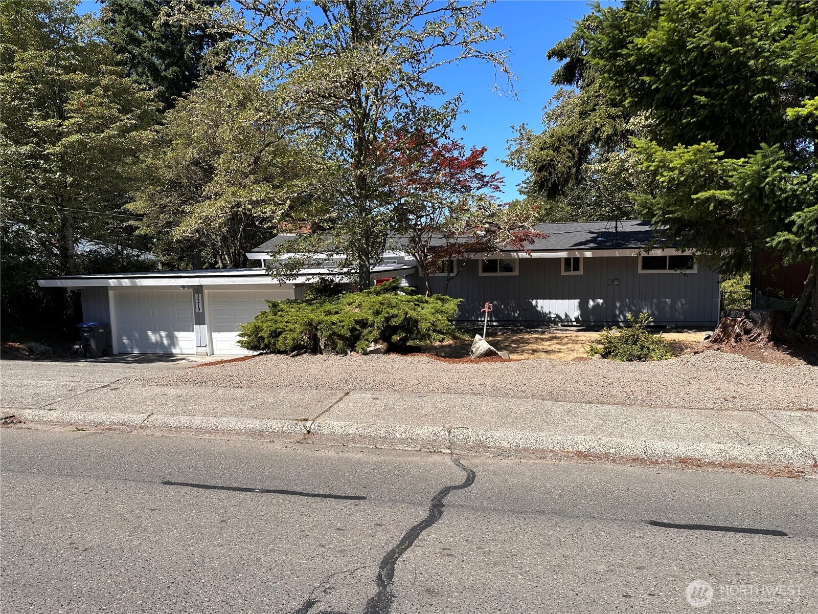 3219 Halverson Avenue Bremerton, WA 98310 - Photo 3 of 40