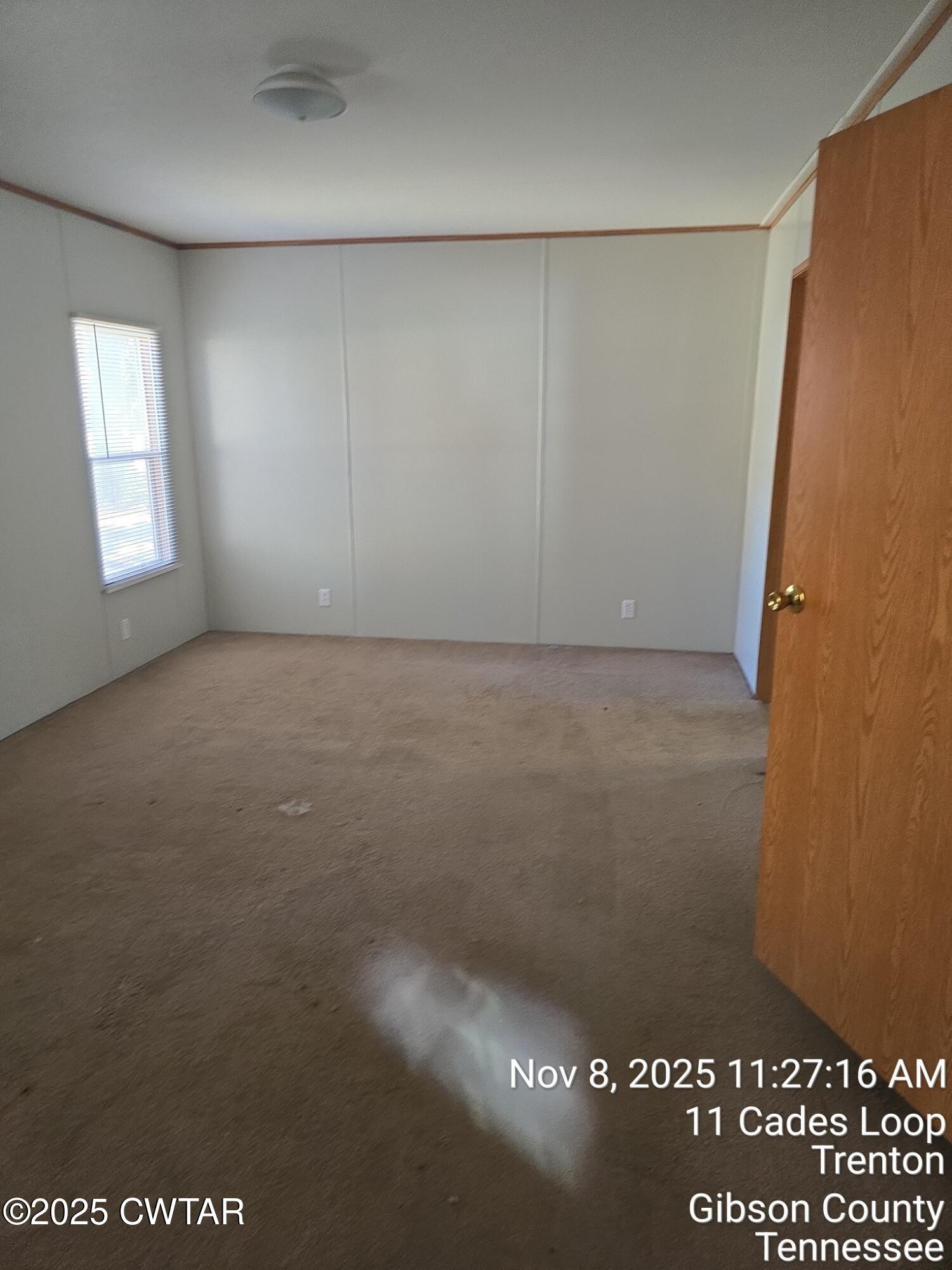 11 Cades Loop Trenton, TN 38382 - Photo 12 of 16 a view of bathroom