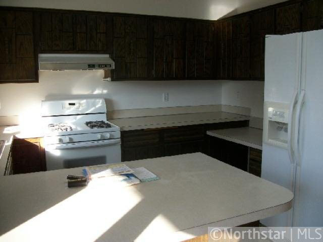 1930 Upper Afton Road St. Paul, MN 55119 - Photo 6 of 11 Gallery Image 6