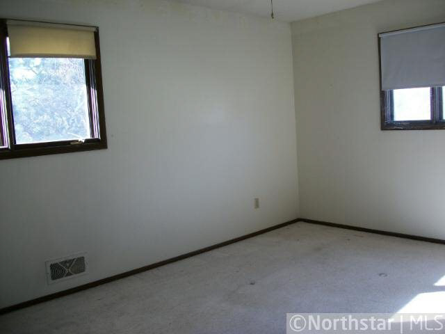 1930 Upper Afton Road St. Paul, MN 55119 - Photo 7 of 11 Gallery Image 7