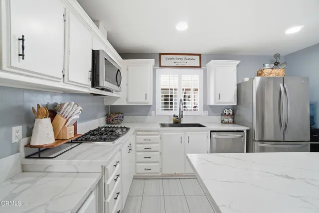 $249,999 | 91 Via Gabilan, Unit 91, Camarillo, CA 93012