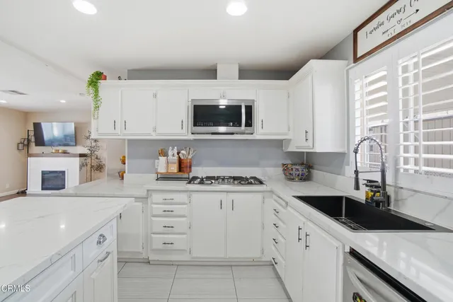 $249,999 | 91 Via Gabilan, Unit 91, Camarillo, CA 93012