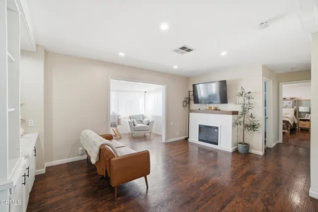 $249,999 | 91 Via Gabilan, Unit 91, Camarillo, CA 93012