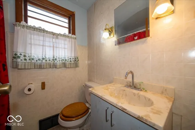 $250,000 | 348 Ohio Street, Franklin, IN 46131