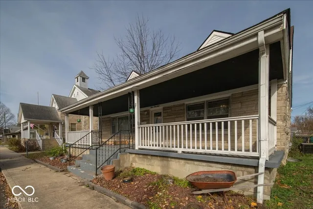 $250,000 | 348 Ohio Street, Franklin, IN 46131
