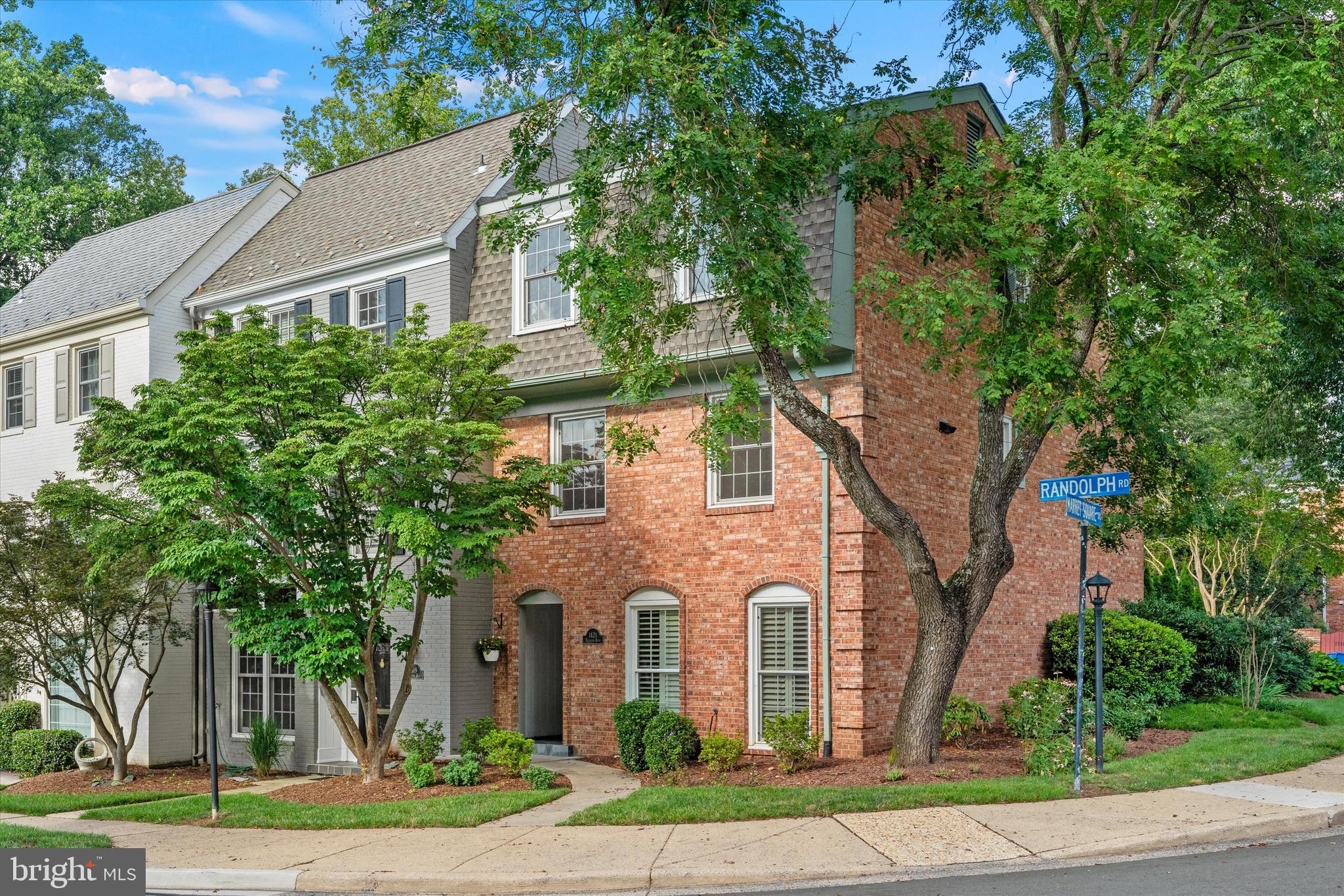 1121 Randolph Road McLean, VA 22101 - Photo 2 of 33