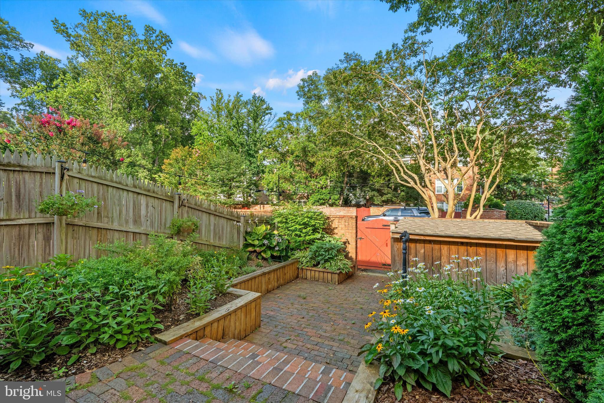 1121 Randolph Road McLean, VA 22101 - Photo 31 of 33