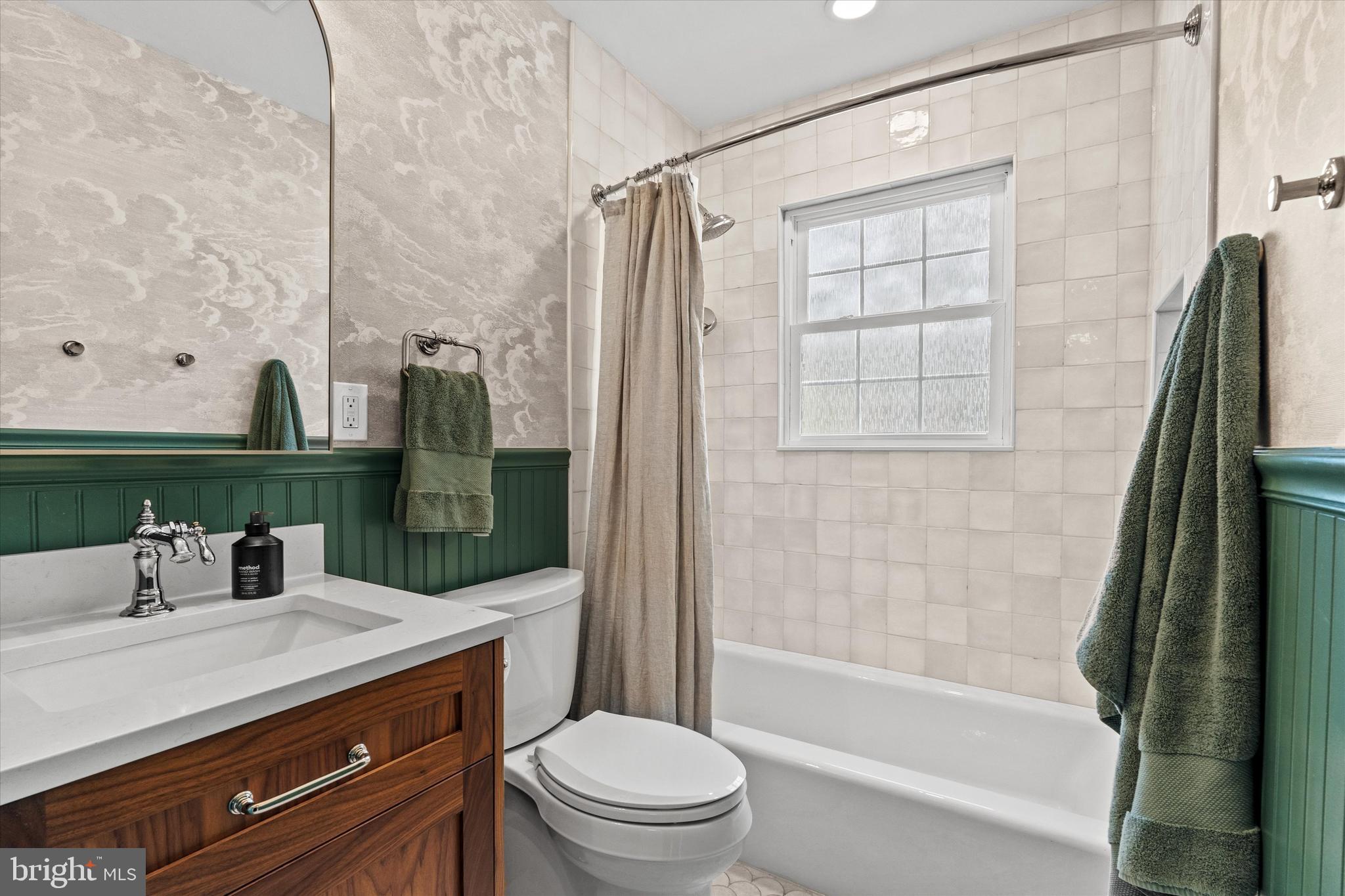 1121 Randolph Road McLean, VA 22101 - Photo 5 of 33