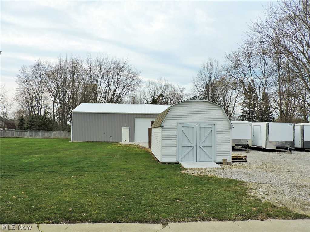 52720 North Ridge Road Vermilion, OH 44089 - Photo 18 of 30
