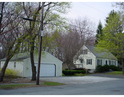43 Robin Road Westborough, MA 01581 - Photo 1 of 3 Gallery Image 1
