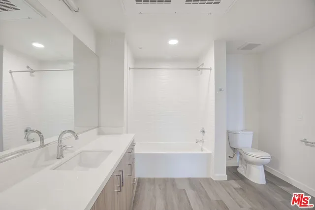 $2,725 | 160 South Ventura Avenue, Unit 135203, Ventura, CA 93001