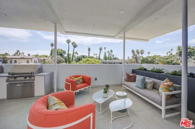 $2,725 | 160 South Ventura Avenue, Unit 135203, Ventura, CA 93001