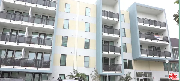 $2,725 | 160 South Ventura Avenue, Unit 135203, Ventura, CA 93001